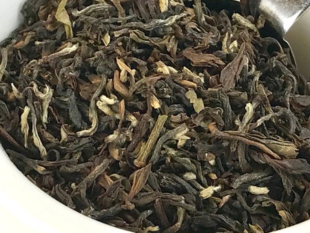 Steamed Darjeeling (Black Tea, Caffeinated)